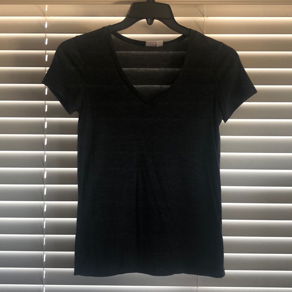 Nordstrom BP Heather Grey V-Neck Short Sleeve Basic Tee Size S Soft Capsule